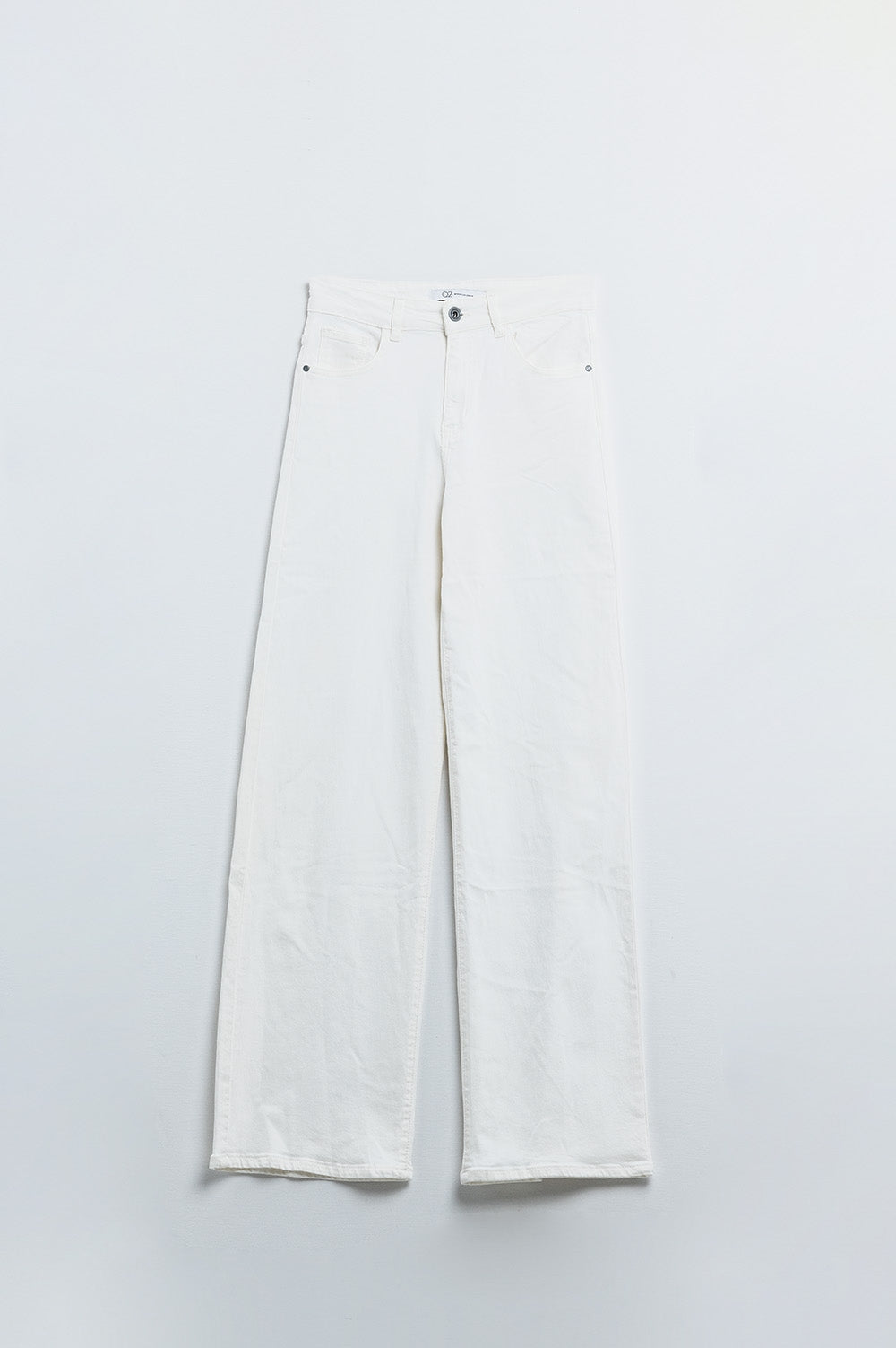 Pantalon blanc à jambe large et à taille haute