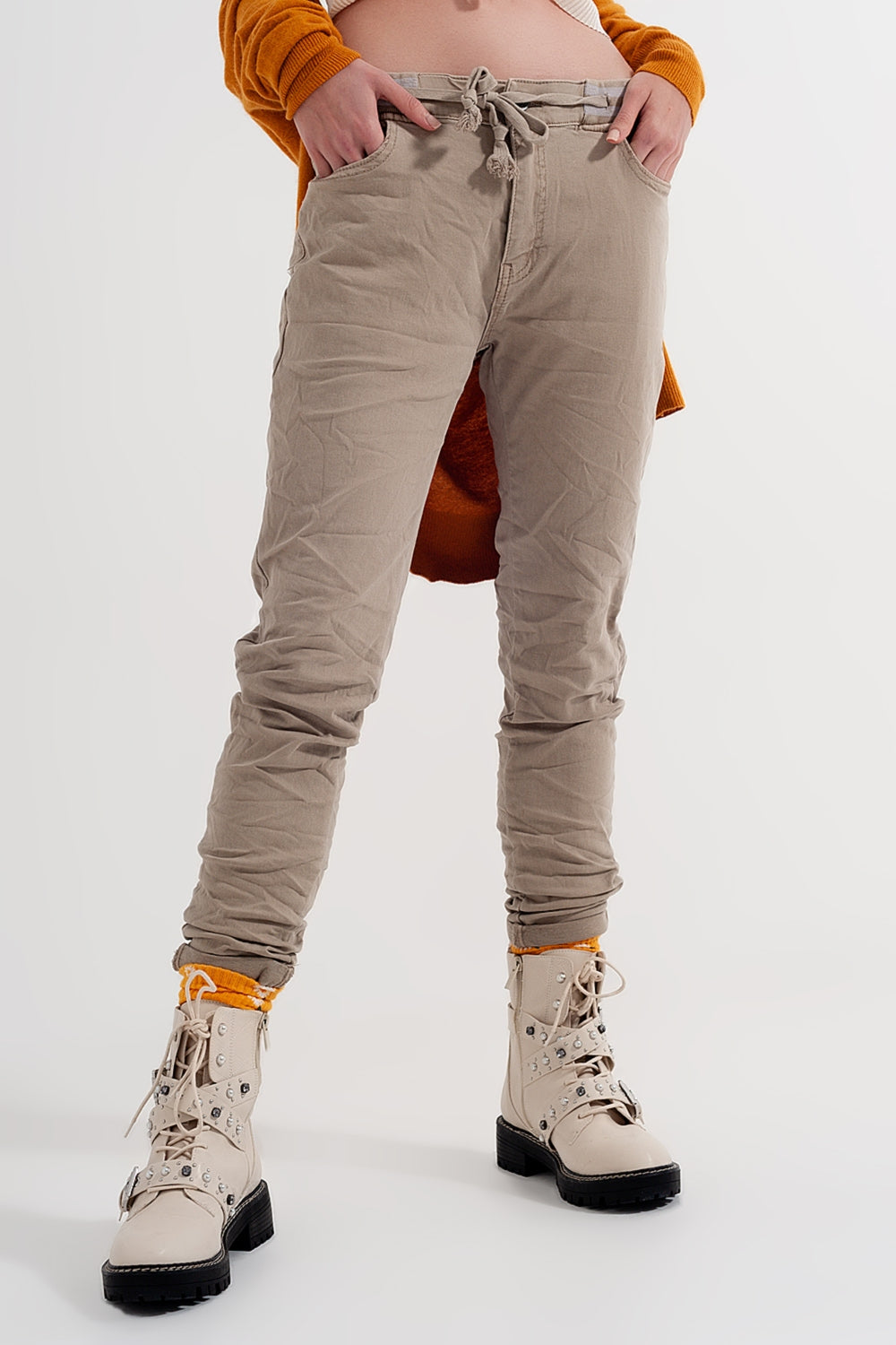 Pantalon chino skinny à taille élastique beige