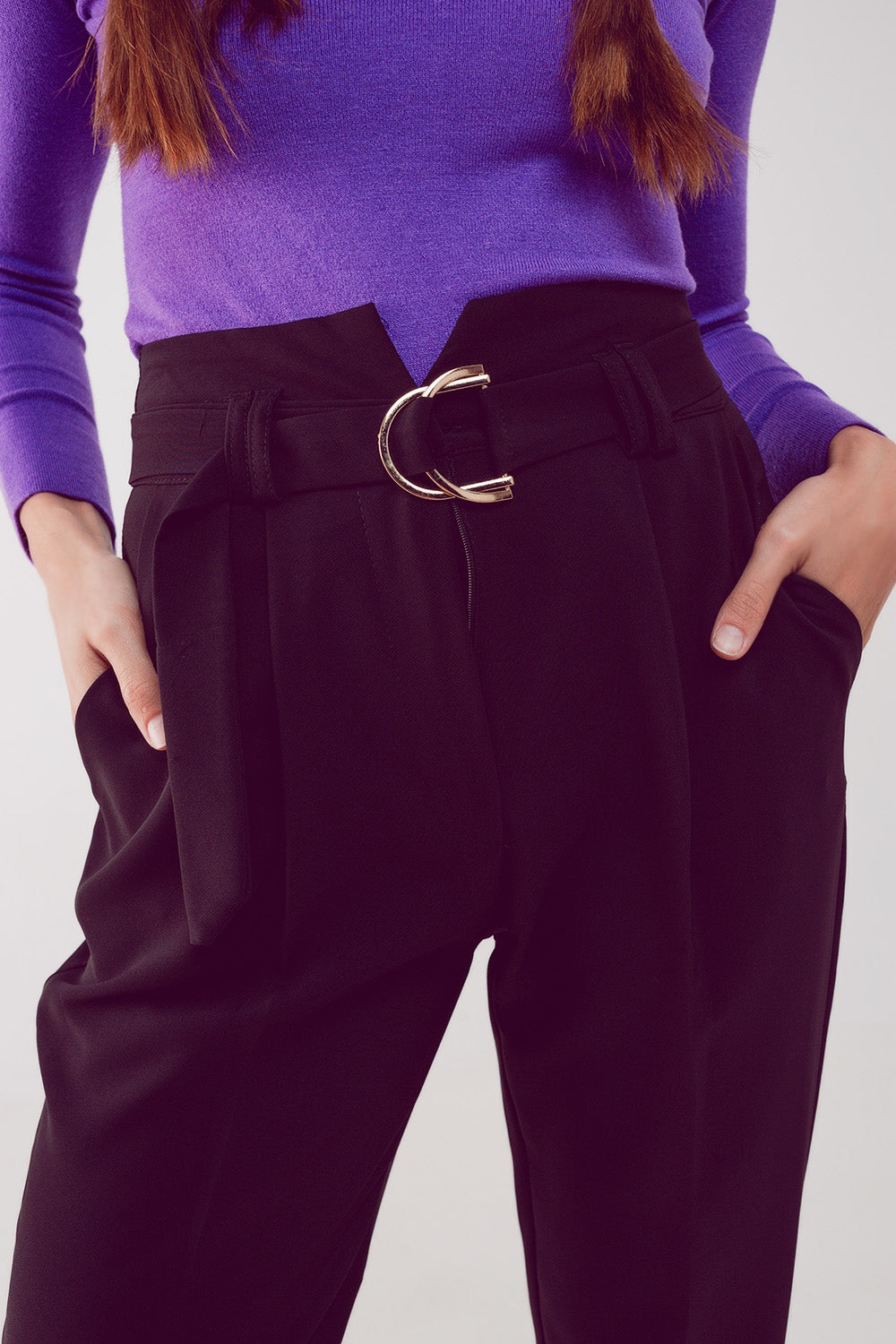 Pantalon cigarette avec taille haute froncée noir