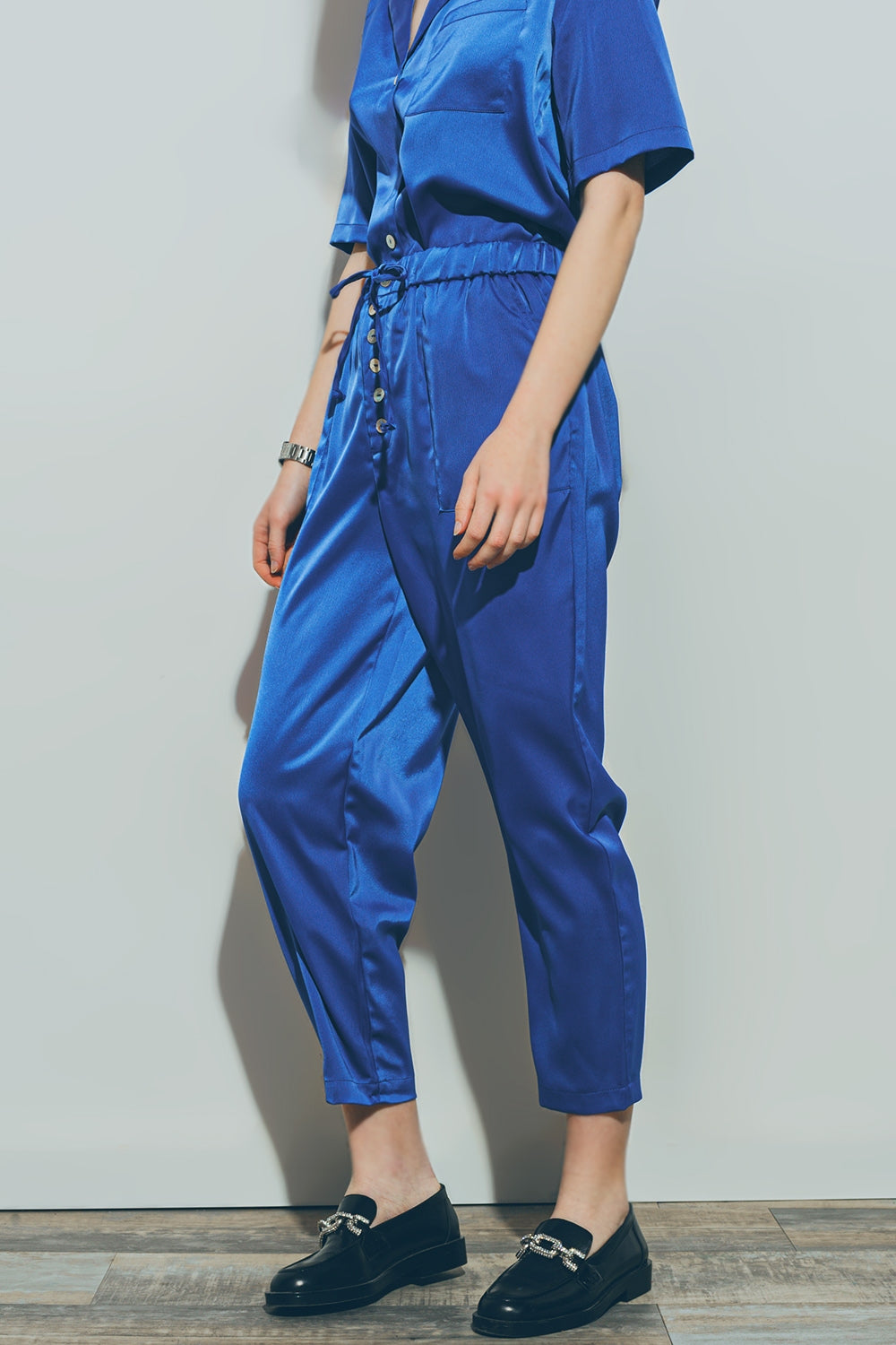 Pantalon cropped en Satin Bleu