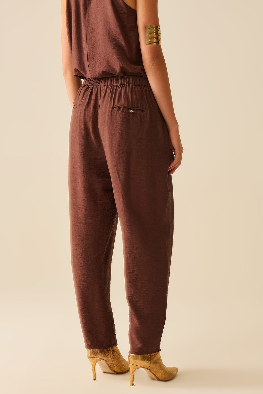 Pantalon d'été à taille élastique et poches en marron