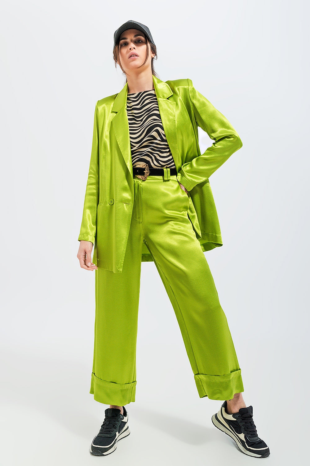 Pantalon de tailleur large en satin vert