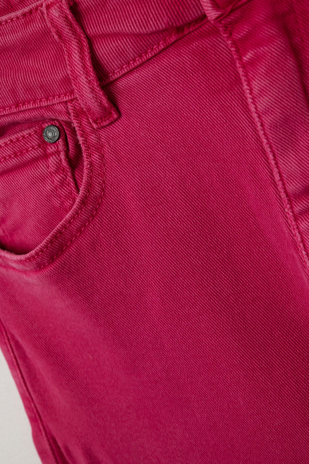 Pantalon droit à ourlet court en magenta