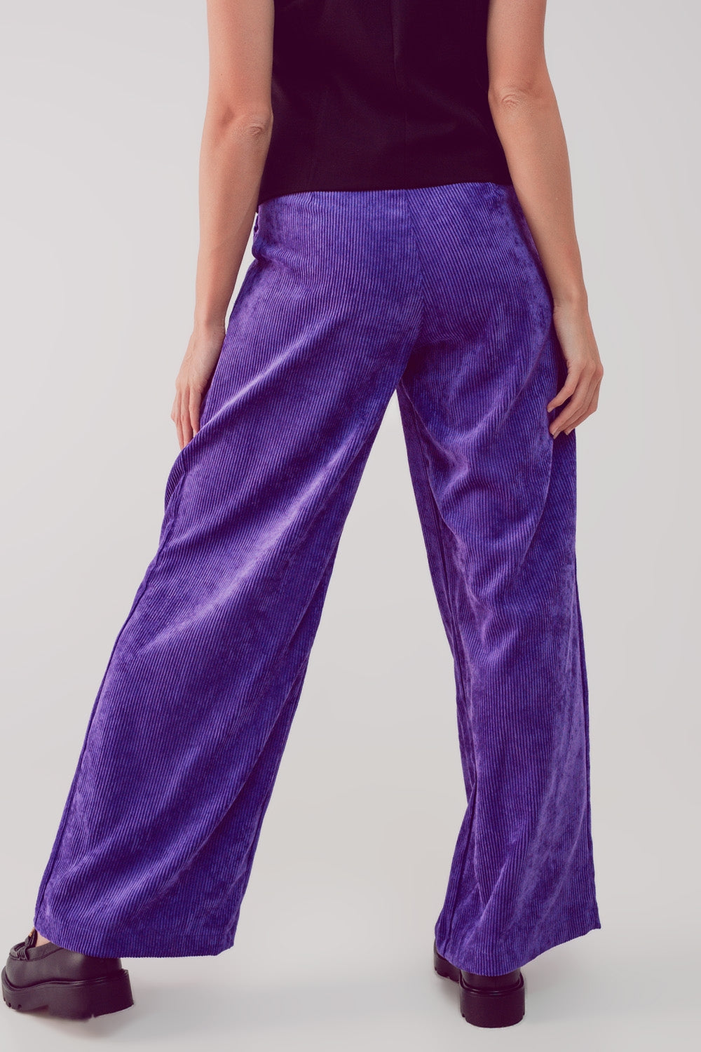 Pantalon droit à taille haute en velours côtelé violet