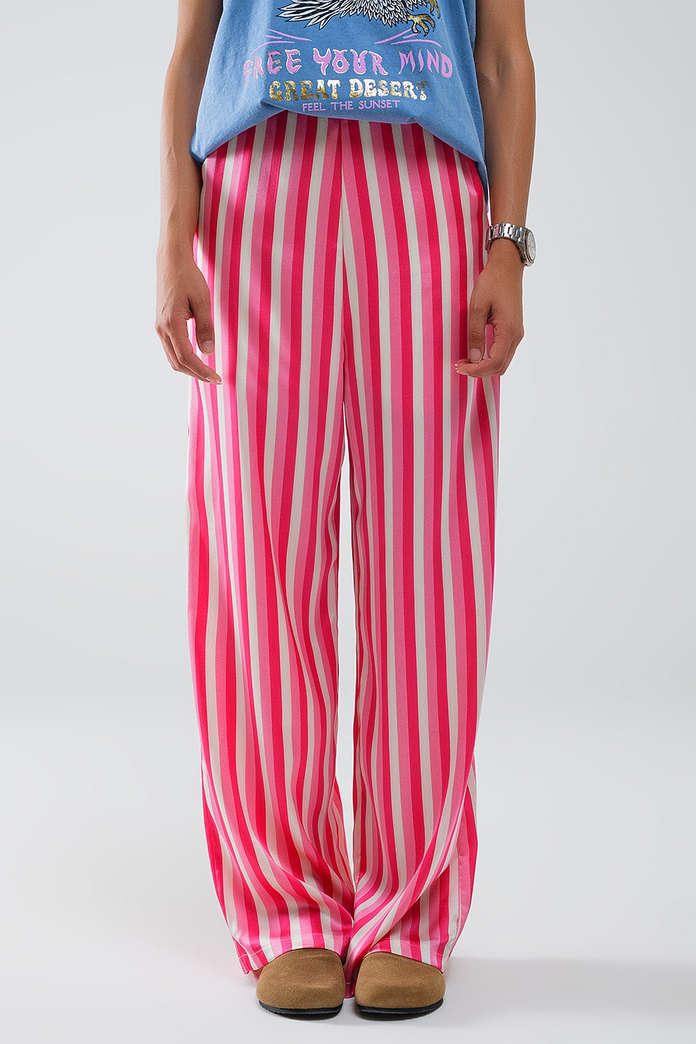 Q2 Pantalon droit en satin à rayures verticales rose