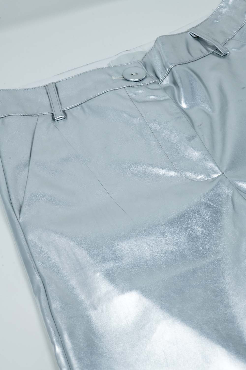 Pantalon droit métallisé en argent