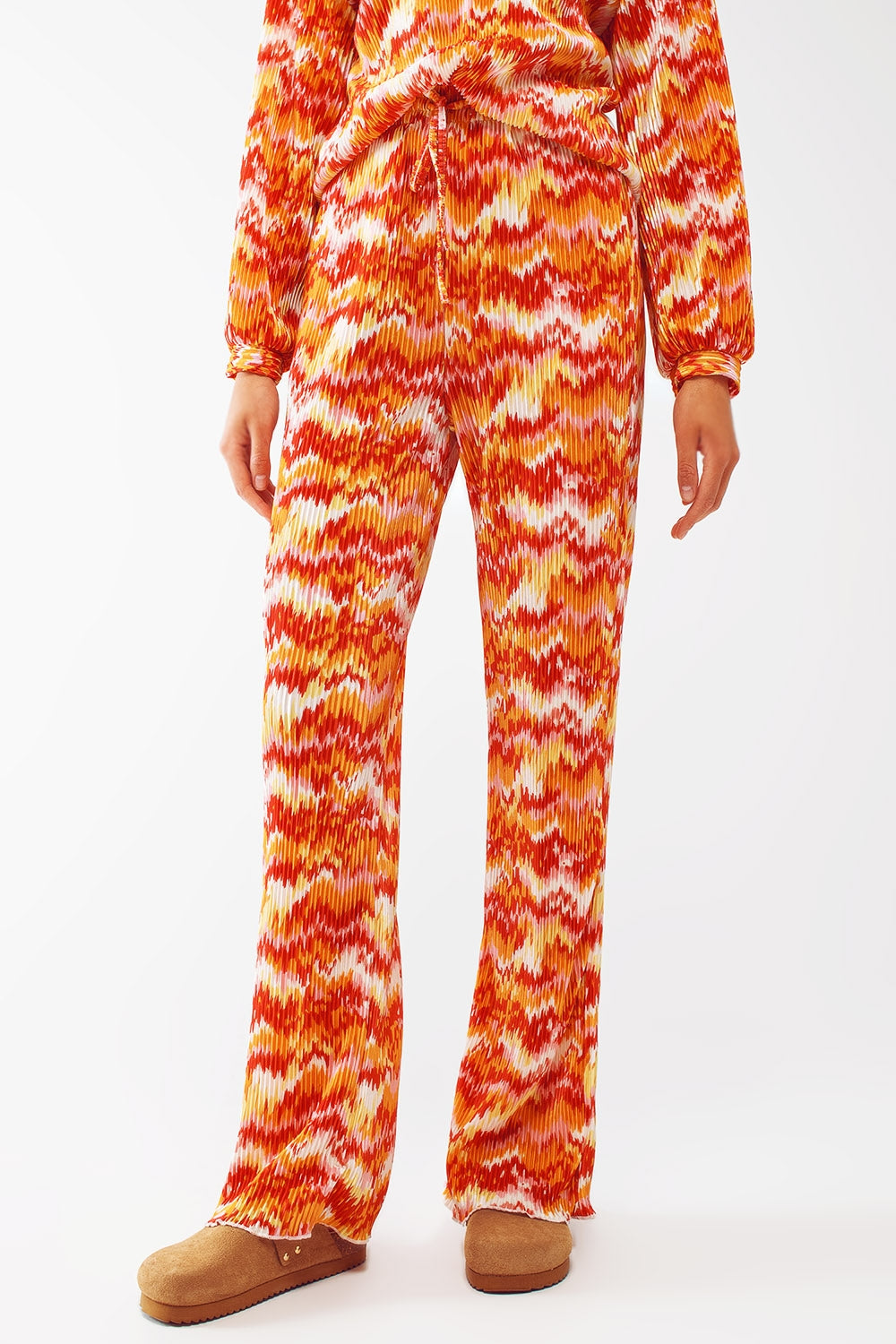 Pantalon droit texturé à motif abstrait