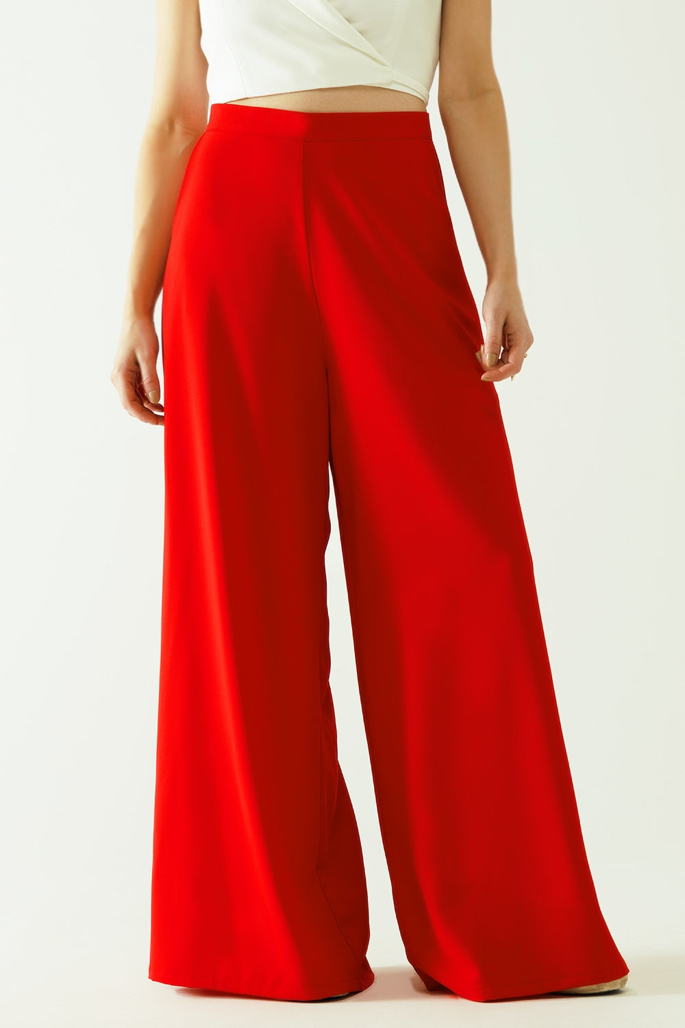 Pantalon évasé basique rouge