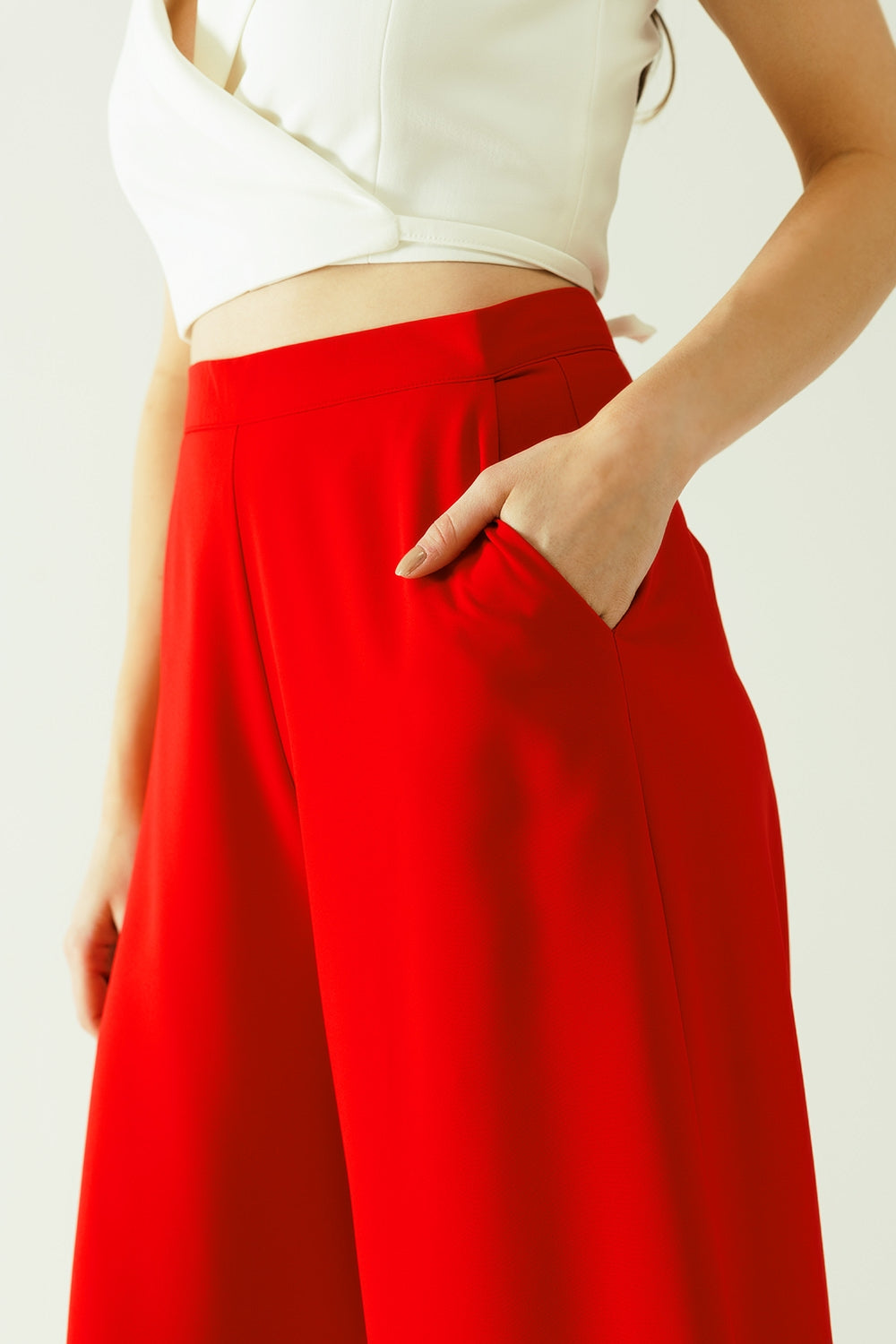 Pantalon évasé basique rouge