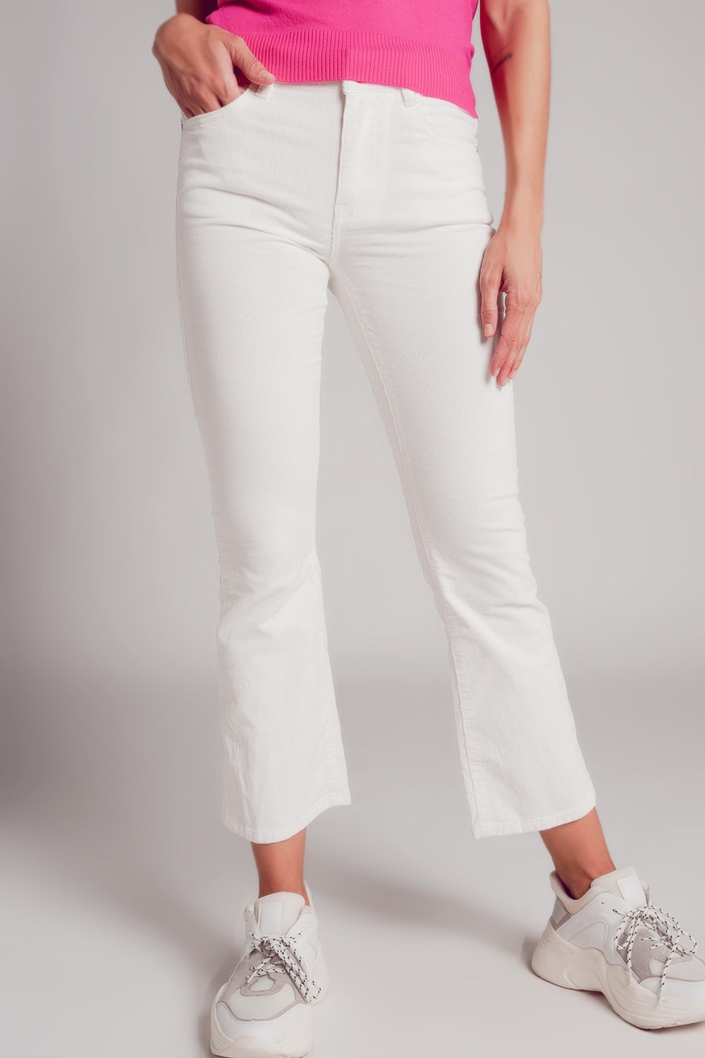 Q2 Pantalon évasé en velours côtelé blanc