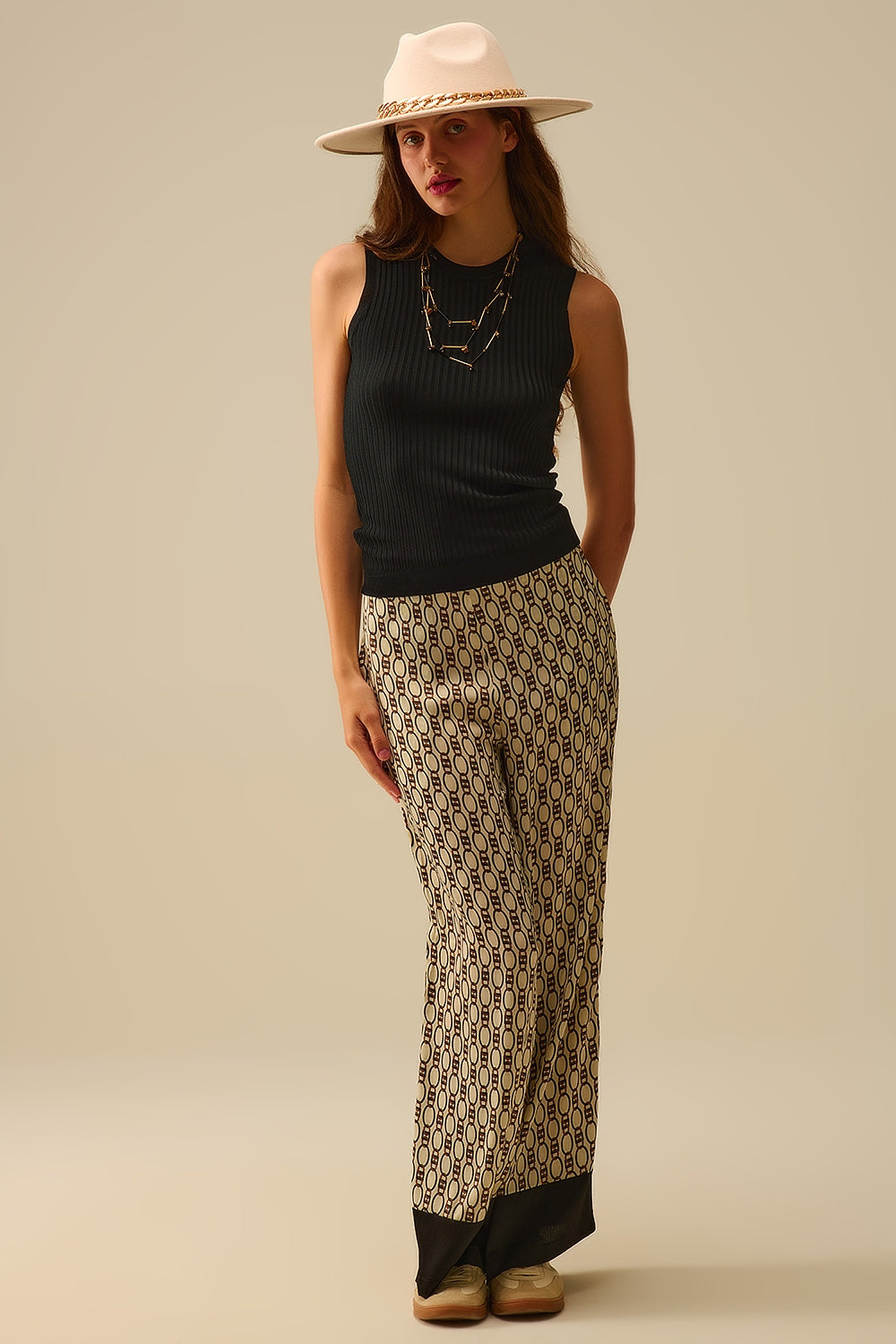 Pantalon imprimé à jambe large avec motif de chaîne