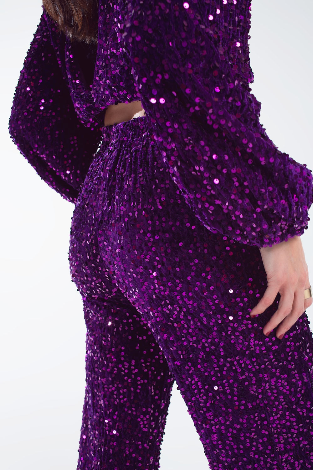 Pantalon large à paillettes avec poches latérales en violet