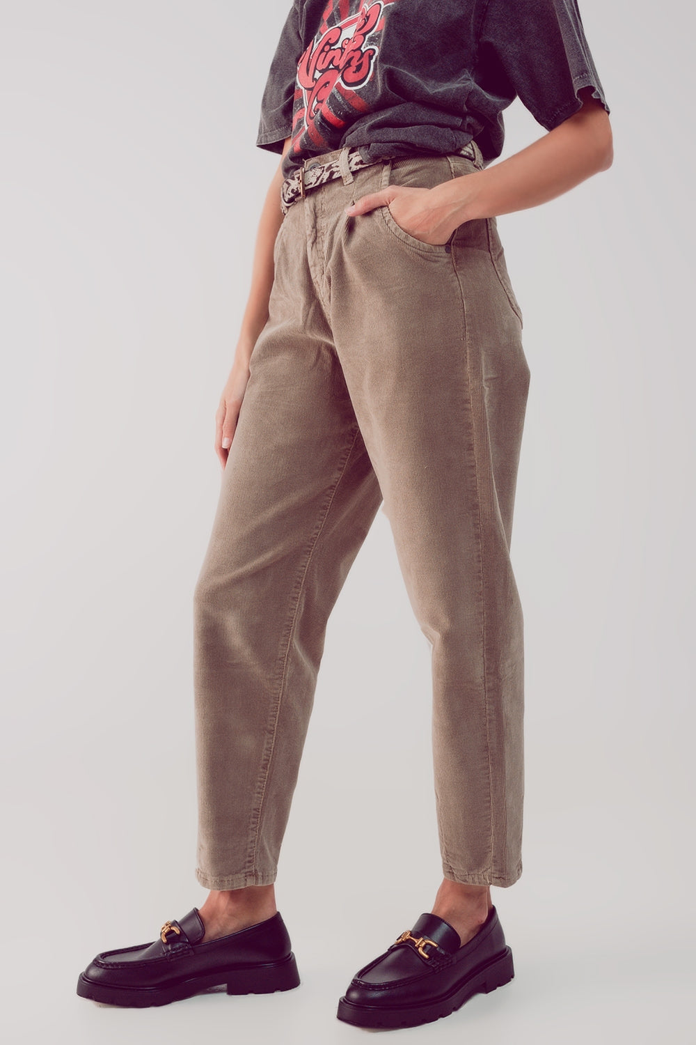 Pantalon large à taille haute slouchy en velours côtelé beige