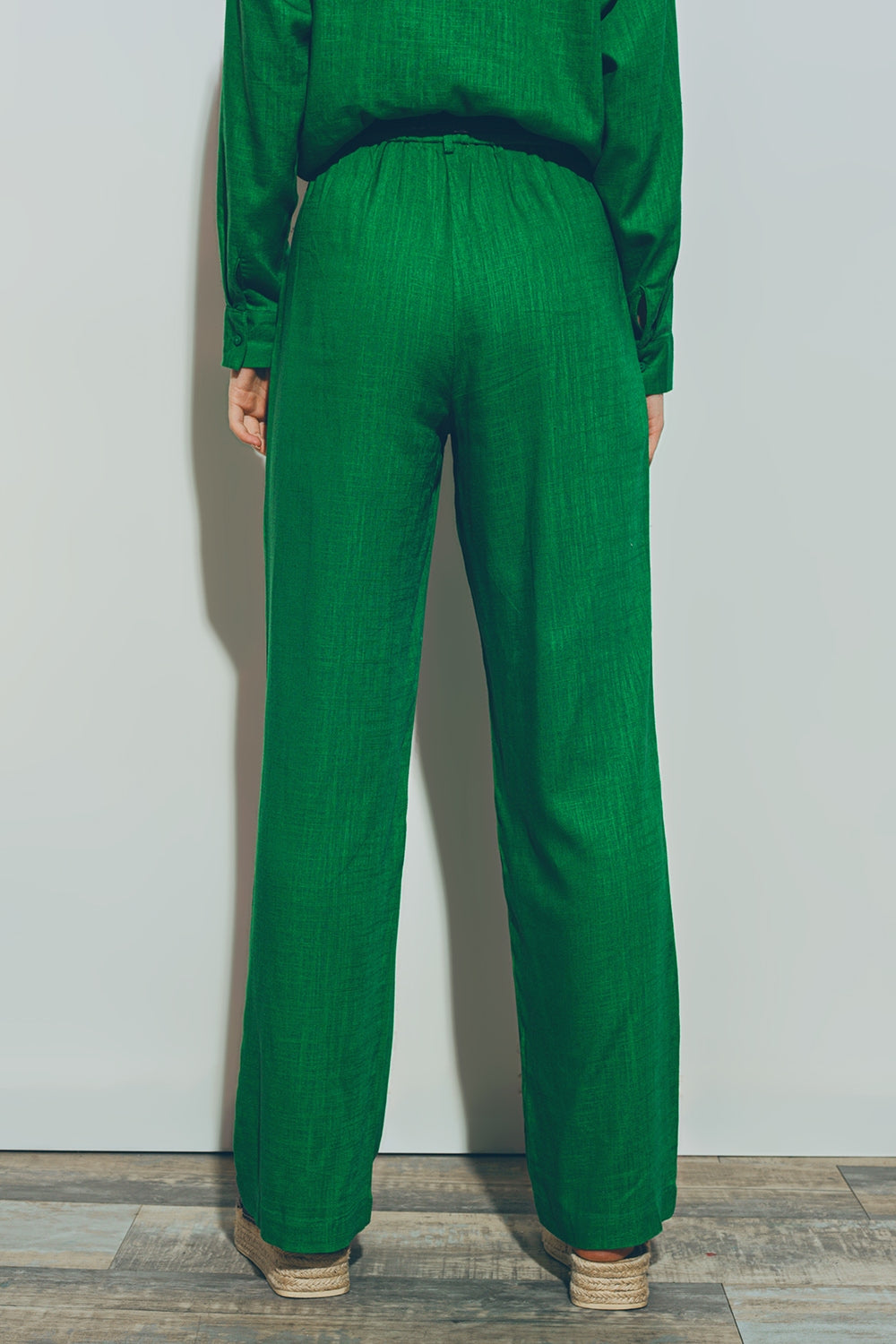 Pantalon large en tissu de coton léger vert