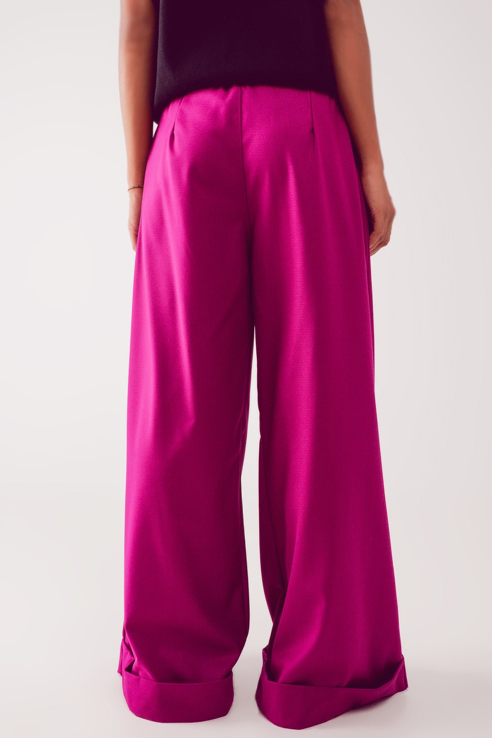 Pantalon large plissé en fuchsia