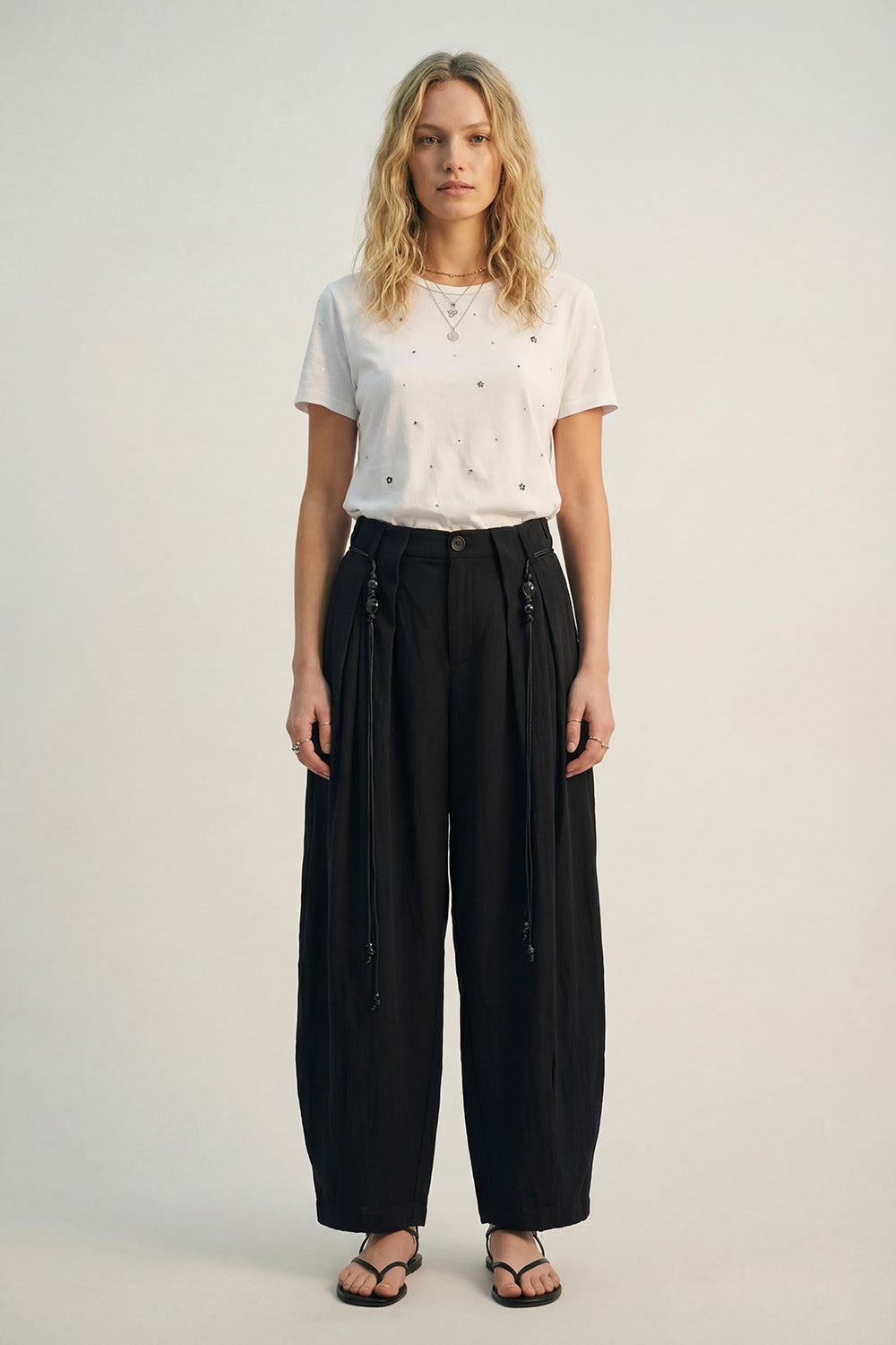 Pantalon léger en rayonne de couleur noire