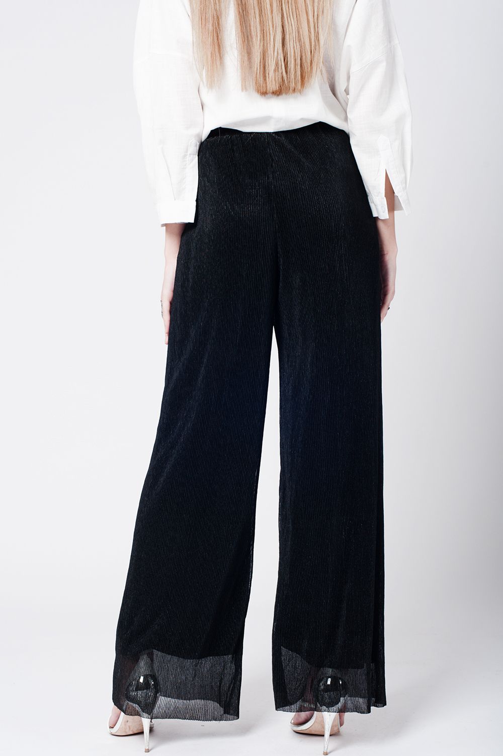 Pantalon noir large plissé à ourlet brut