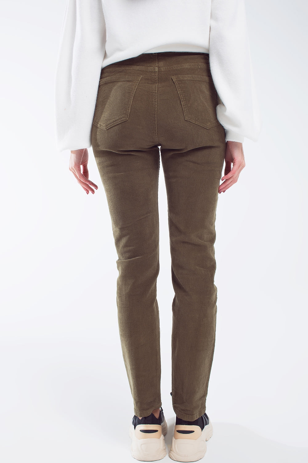 Pantalon skinny en velours côtelé vert olive