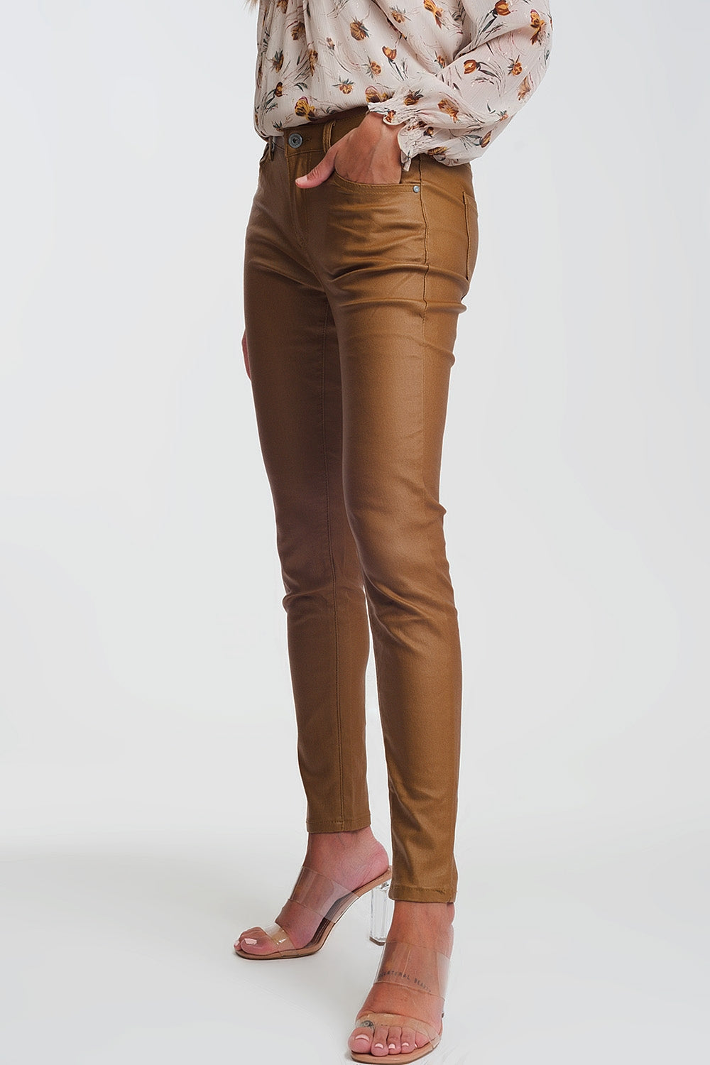 Pantalon skinny enduit camel