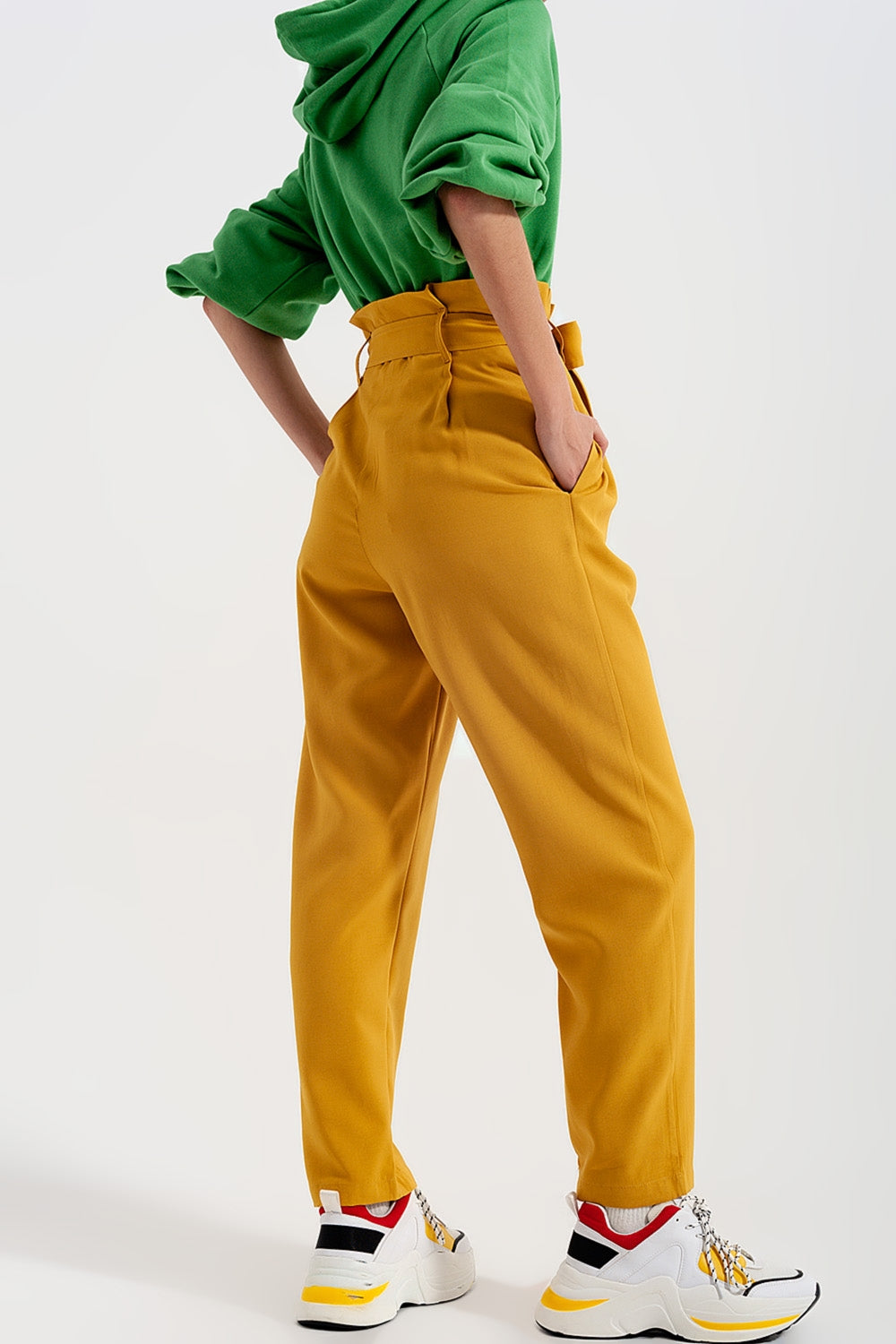 Pantalon taille haute froncée avec ceinture Jaune