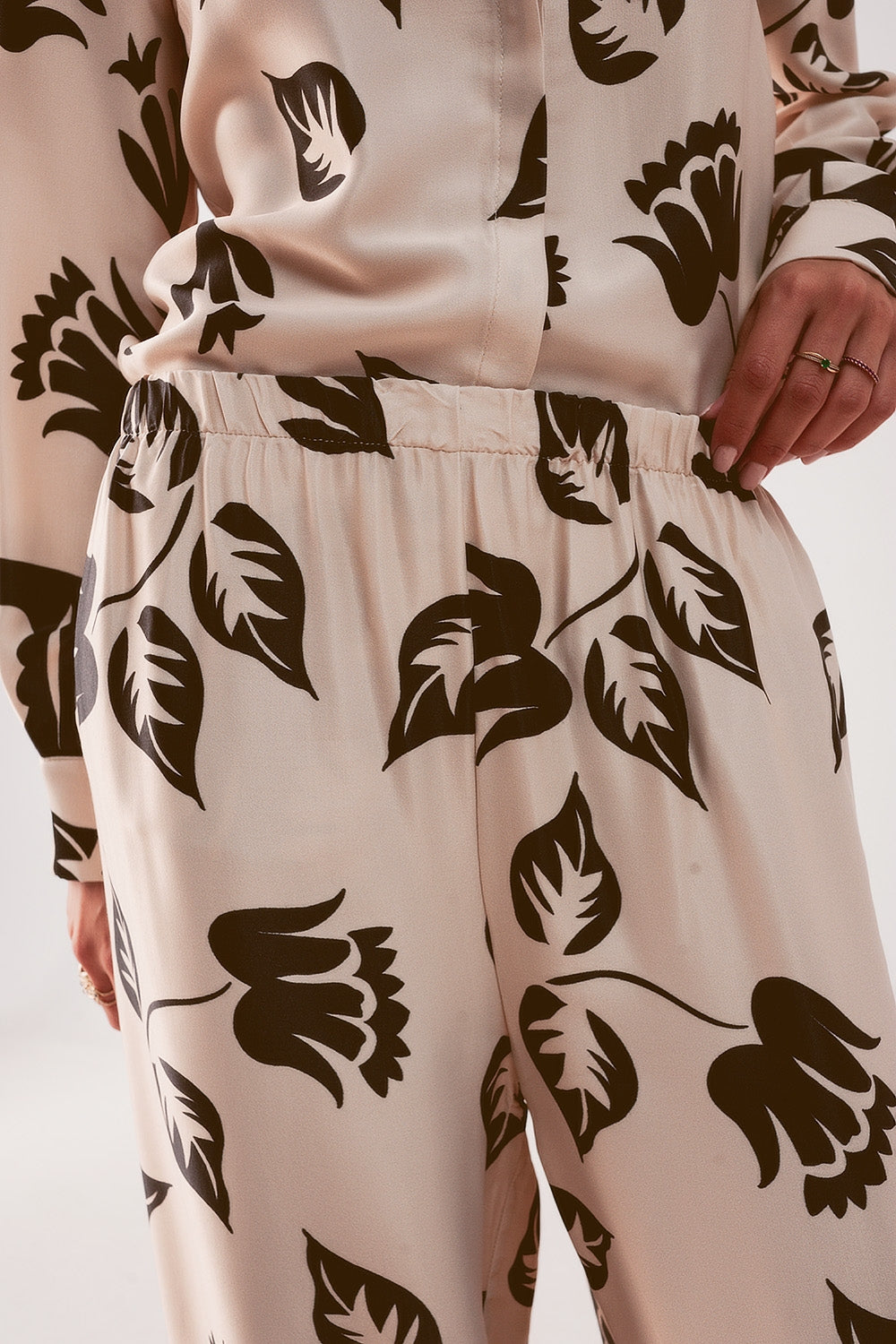 Pantalon ultra large élastique en crème