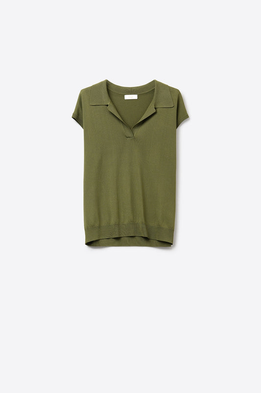 Q2 Polo en maille fine vert olive avec manches tombantes