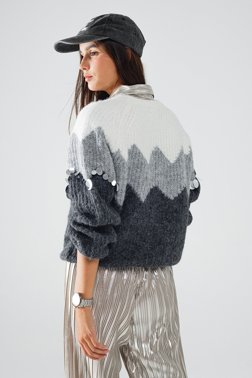 Pull à chevrons avec détails de paillettes en gris