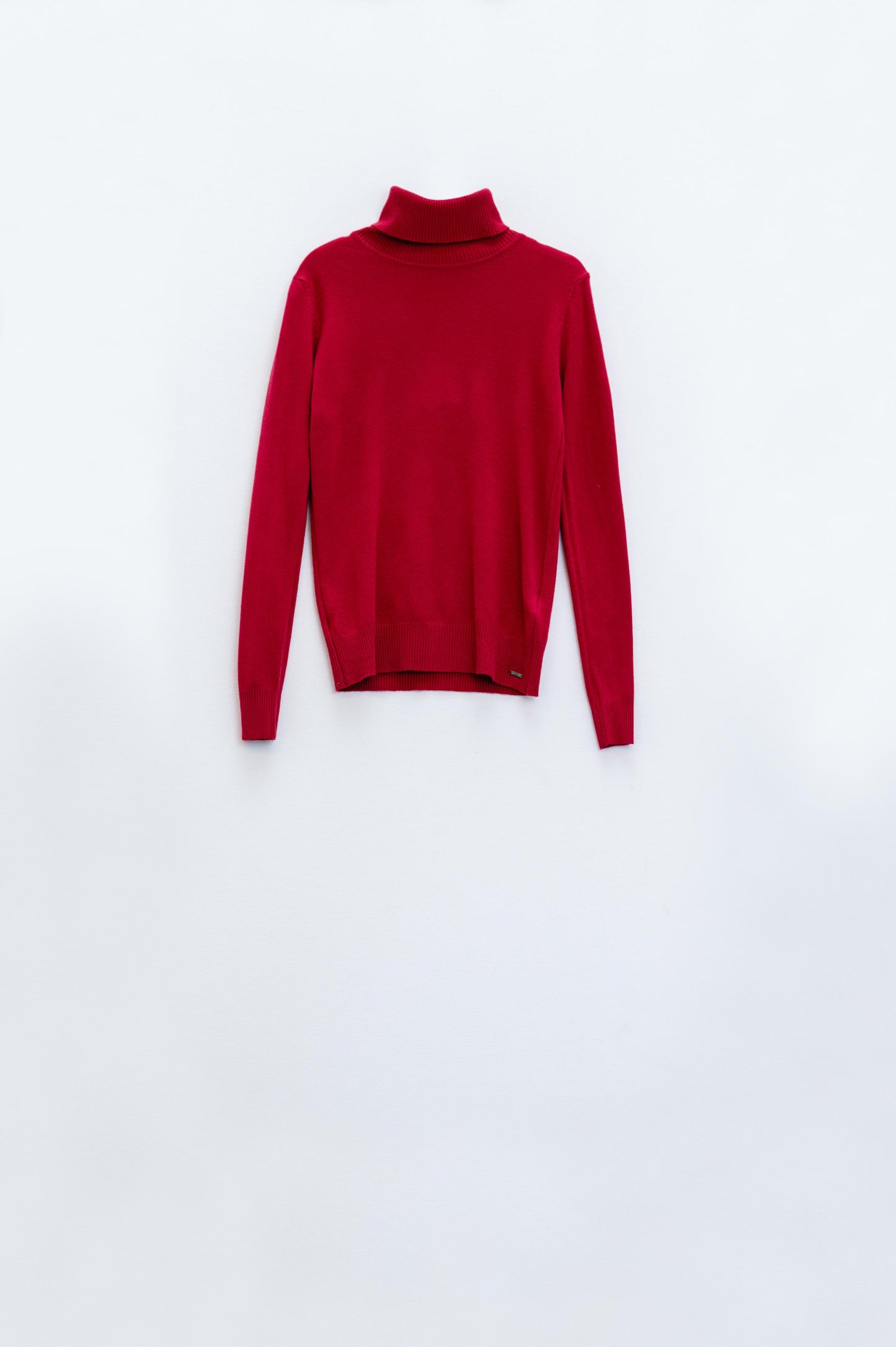 Pull à col montant en maille fine couleur vin