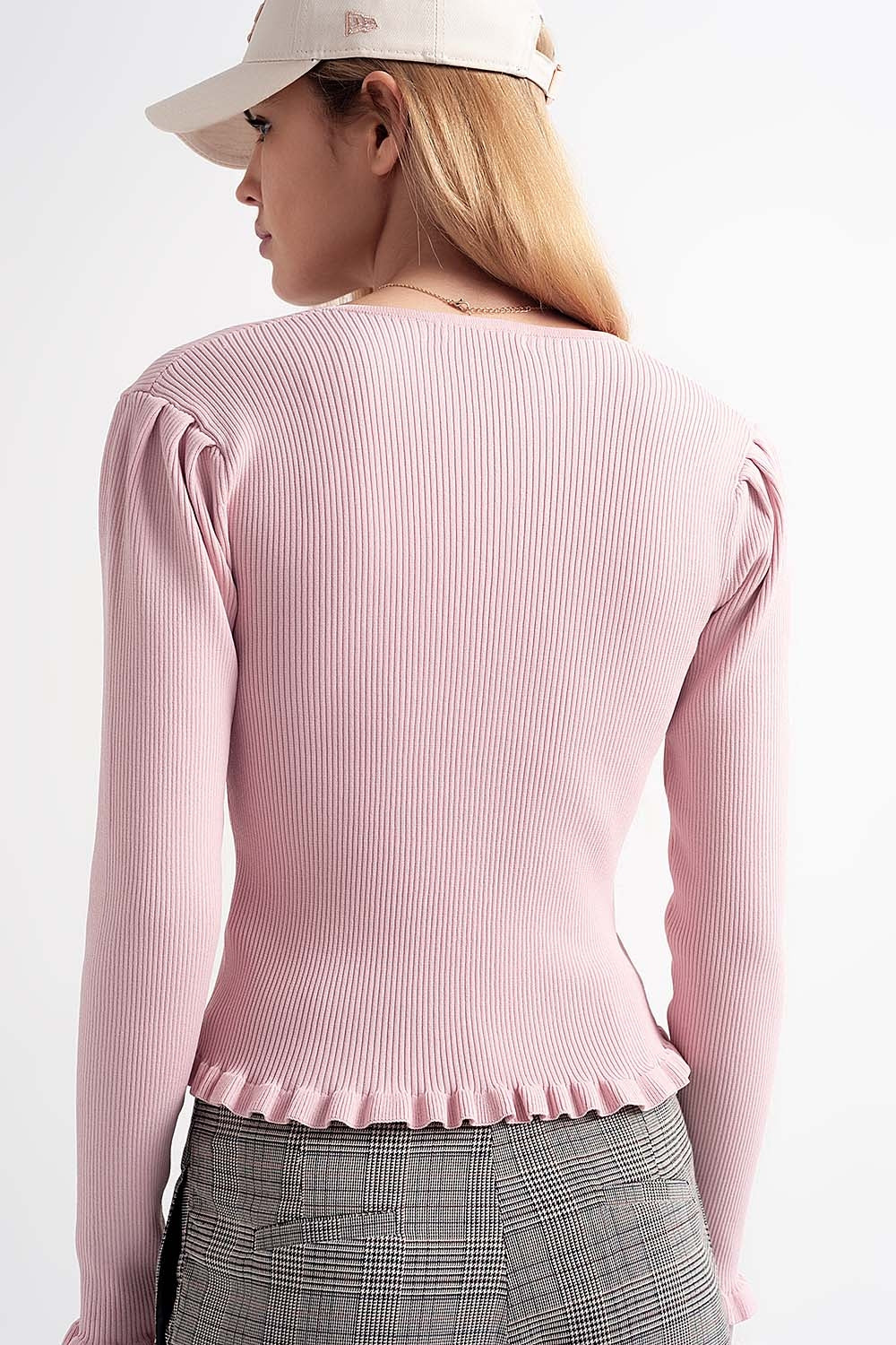 Pull avec devant perlé en rose