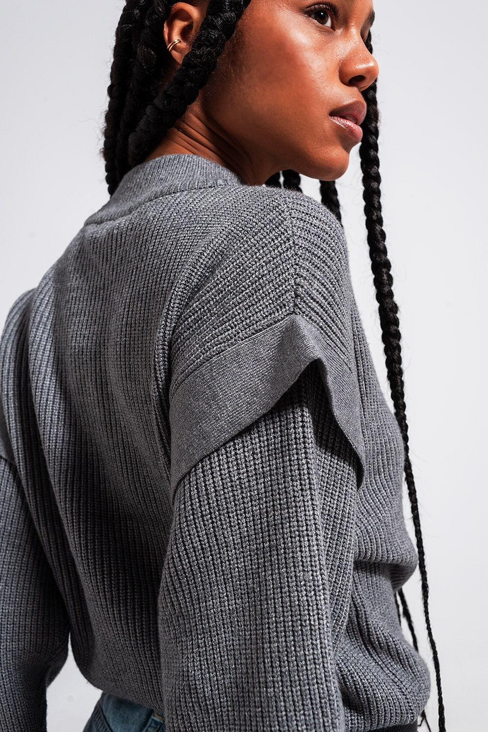 Pull avec manches fantaisie gris couleur