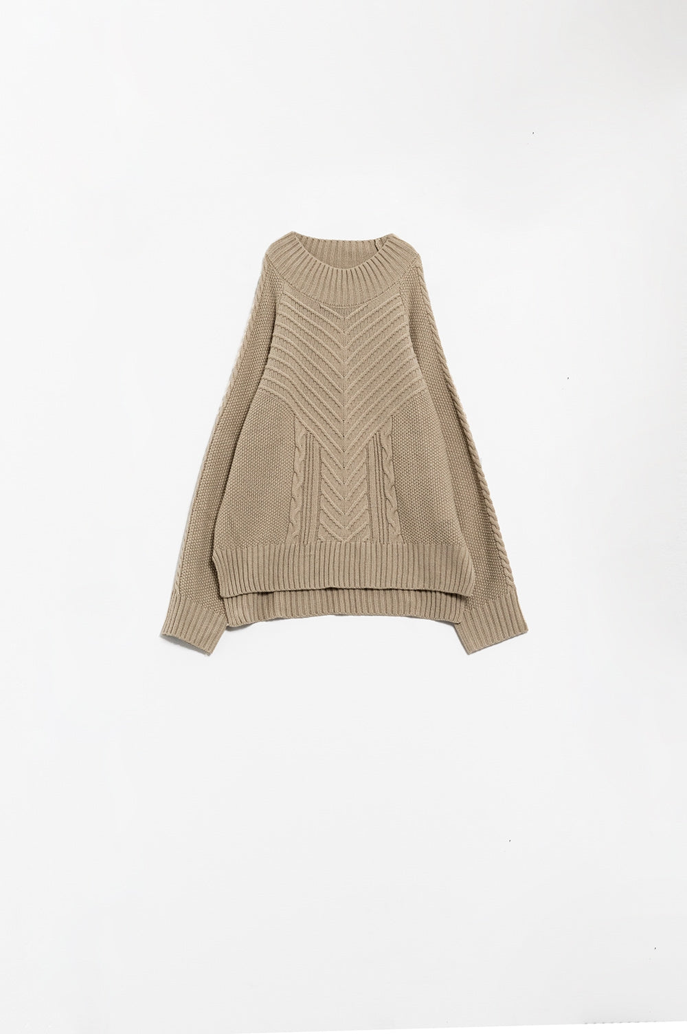 Q2 Pull beige avec motif en crochet et col ras du cou