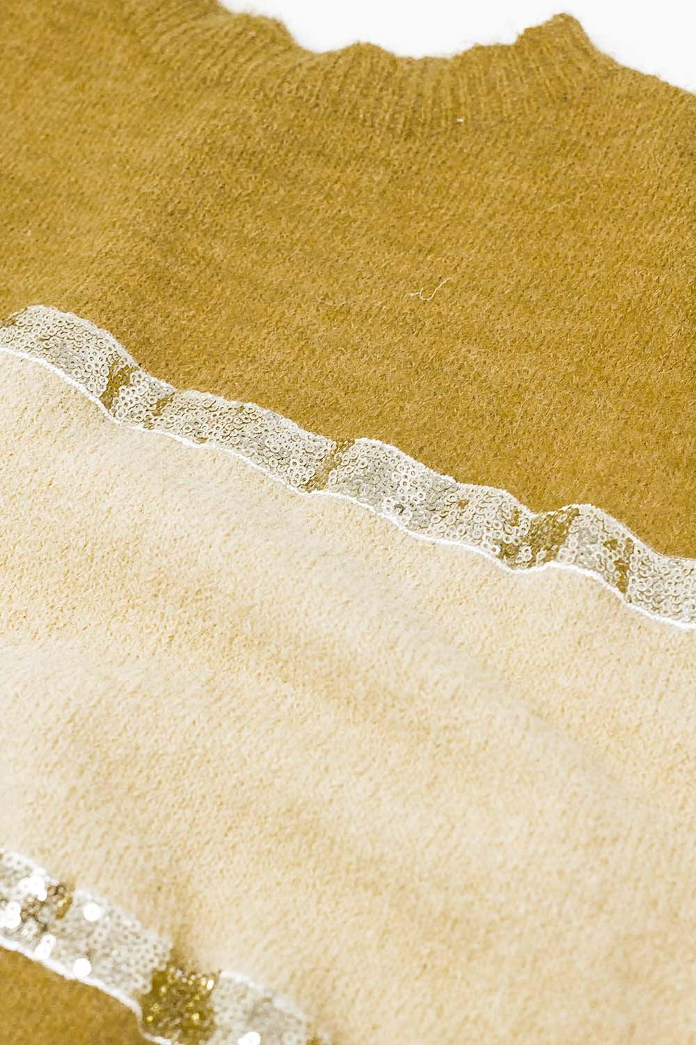 Pull beige sans manches avec détails en paillettes