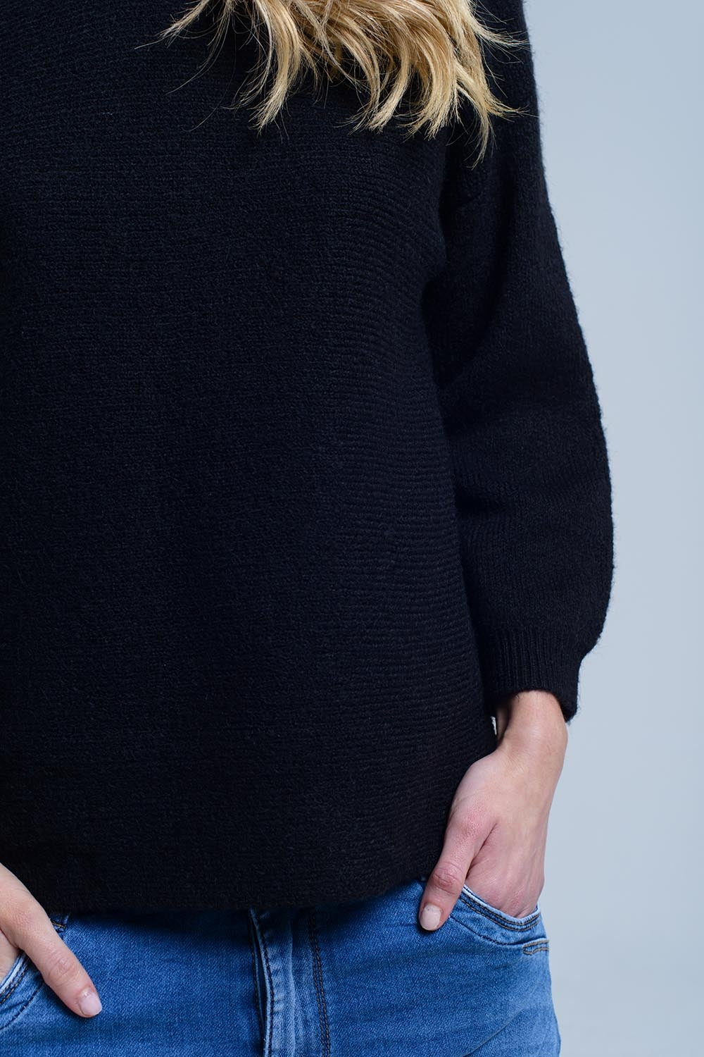 Pull col rond noir en tricot