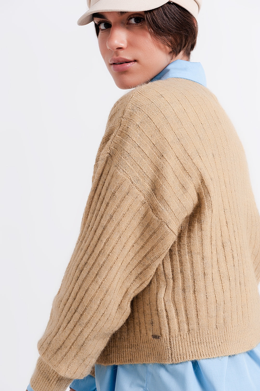 Pull côtelé avec rayures beige