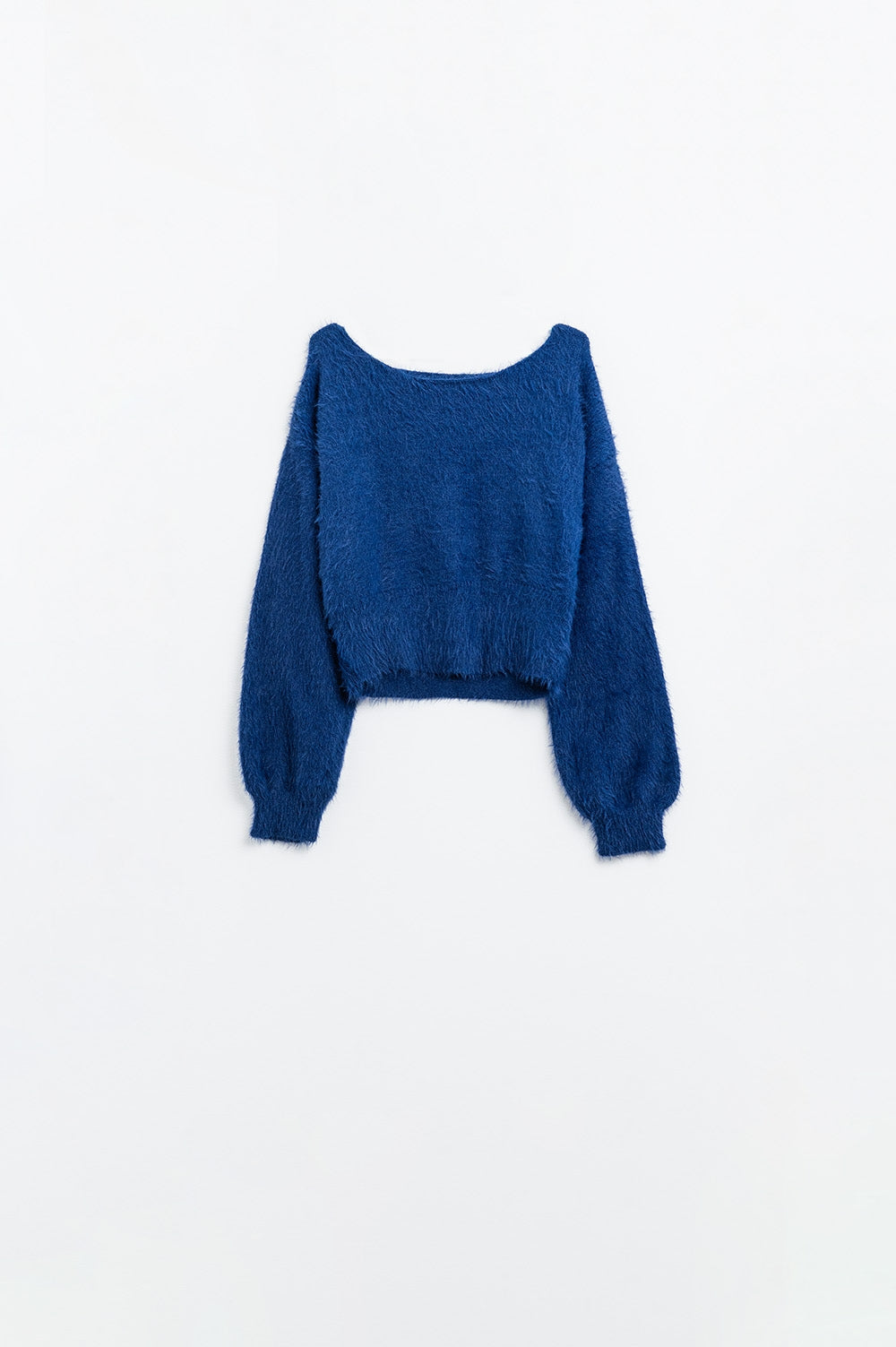 pull cropped fluffy en bleu marine ajusté à la taille