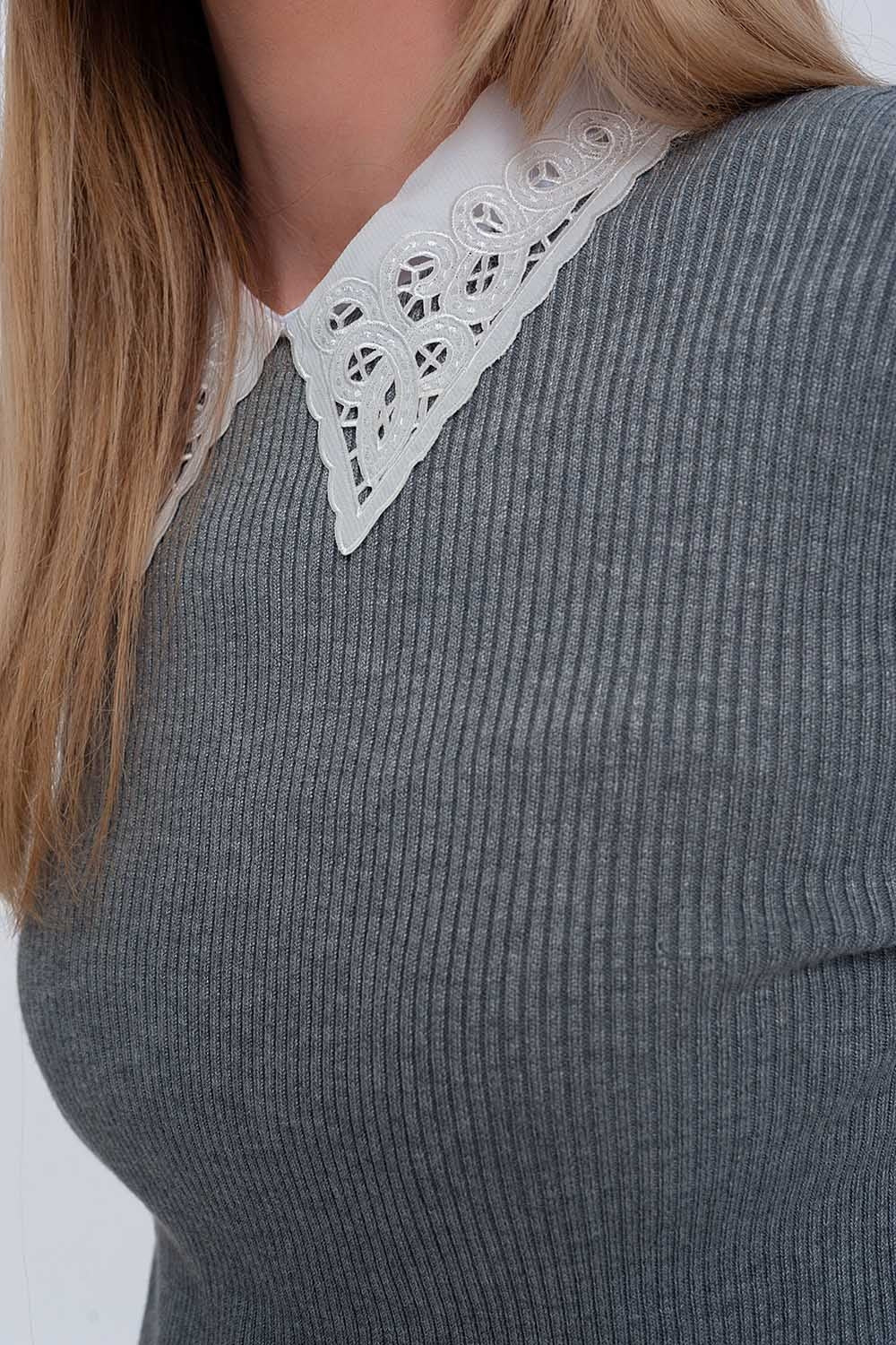 Pull d'ensemble ajusté en maille gris