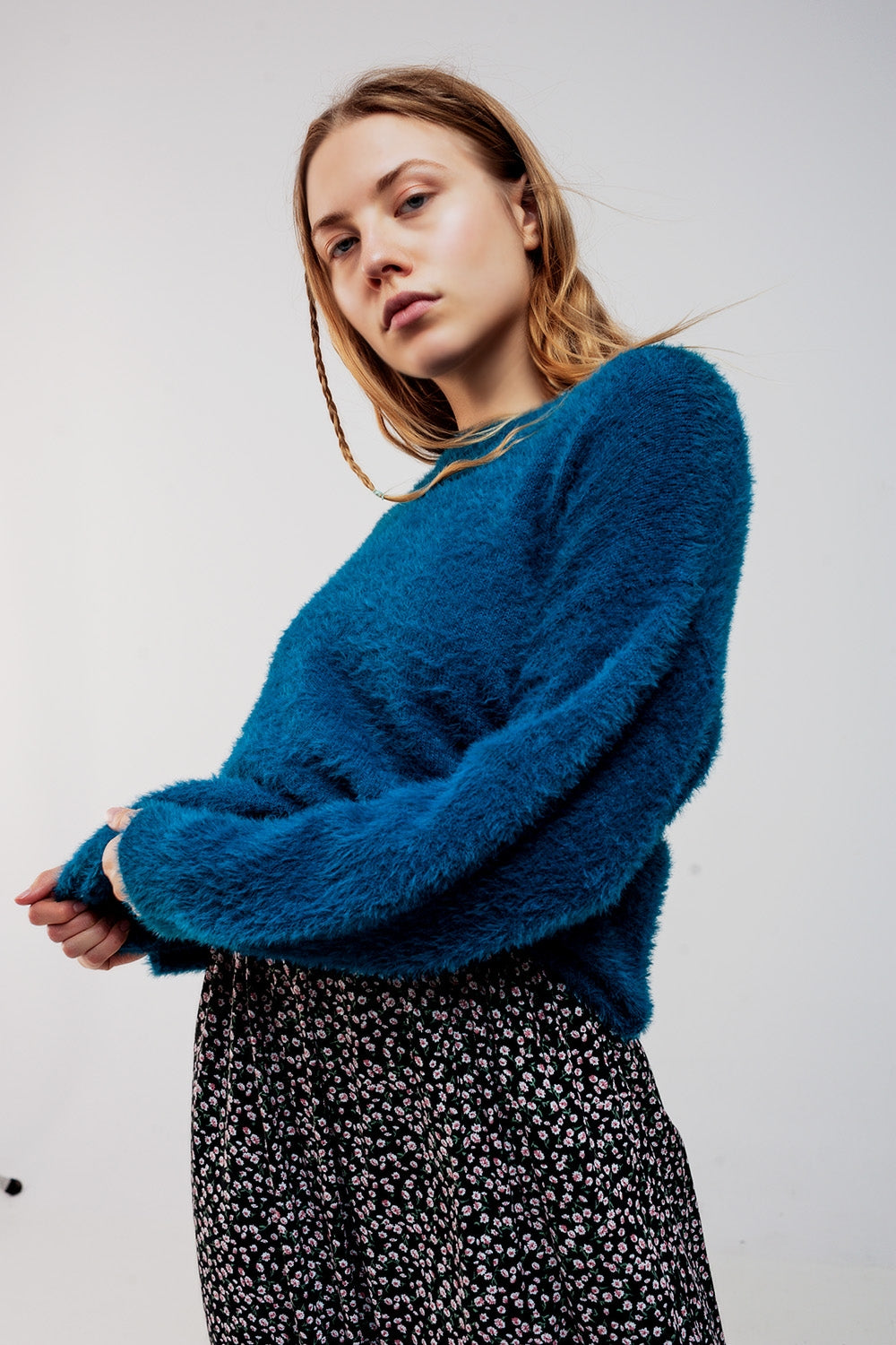 Pull en maille duveteuse bleu