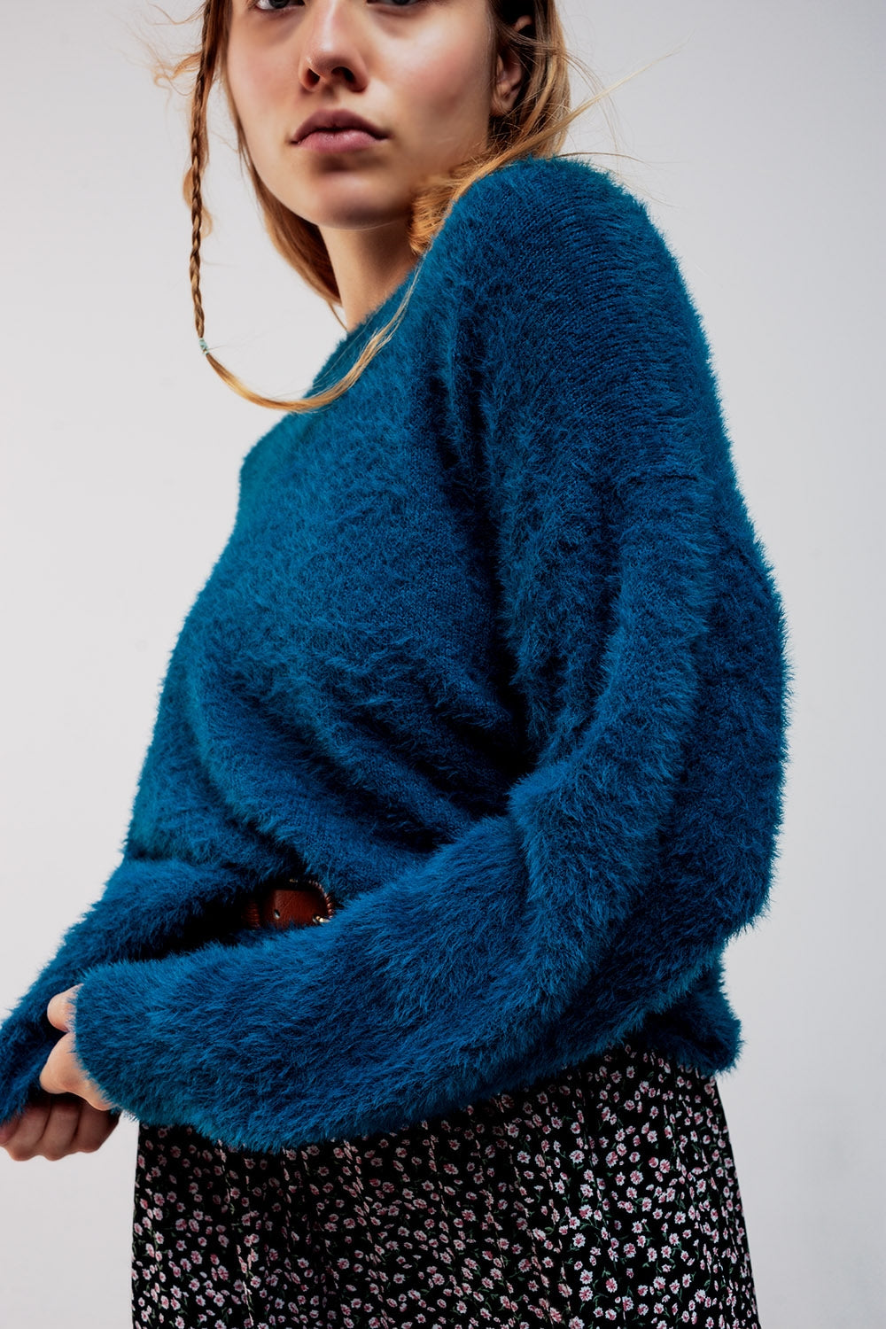 Pull en maille duveteuse bleu