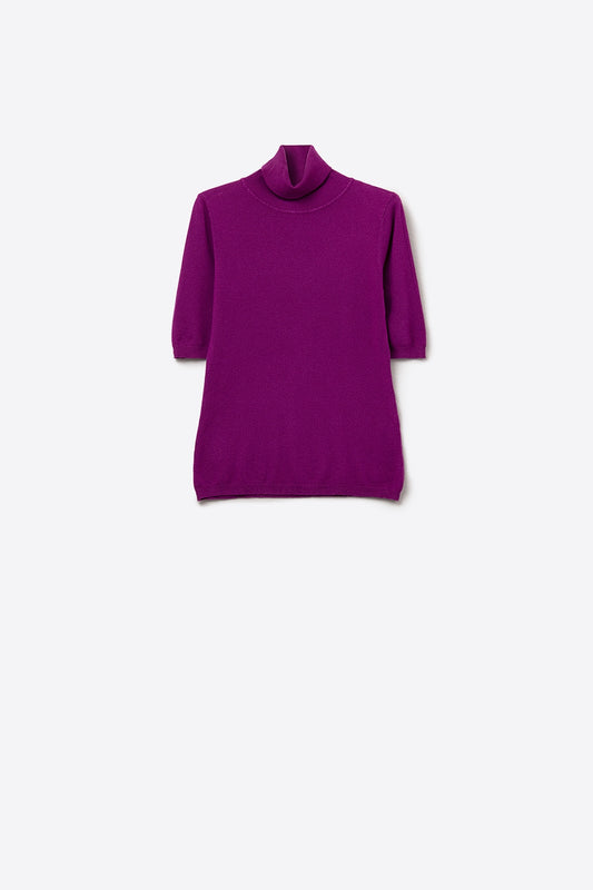 Q2 Pull en maille fine fucsia à col montant et manches coudées