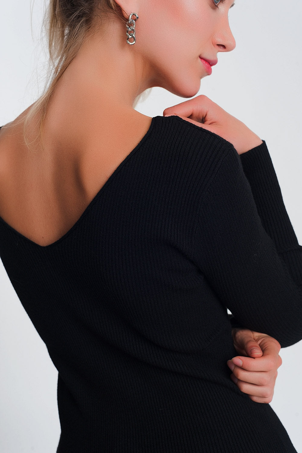 Pull en maille Noir avec dos en V