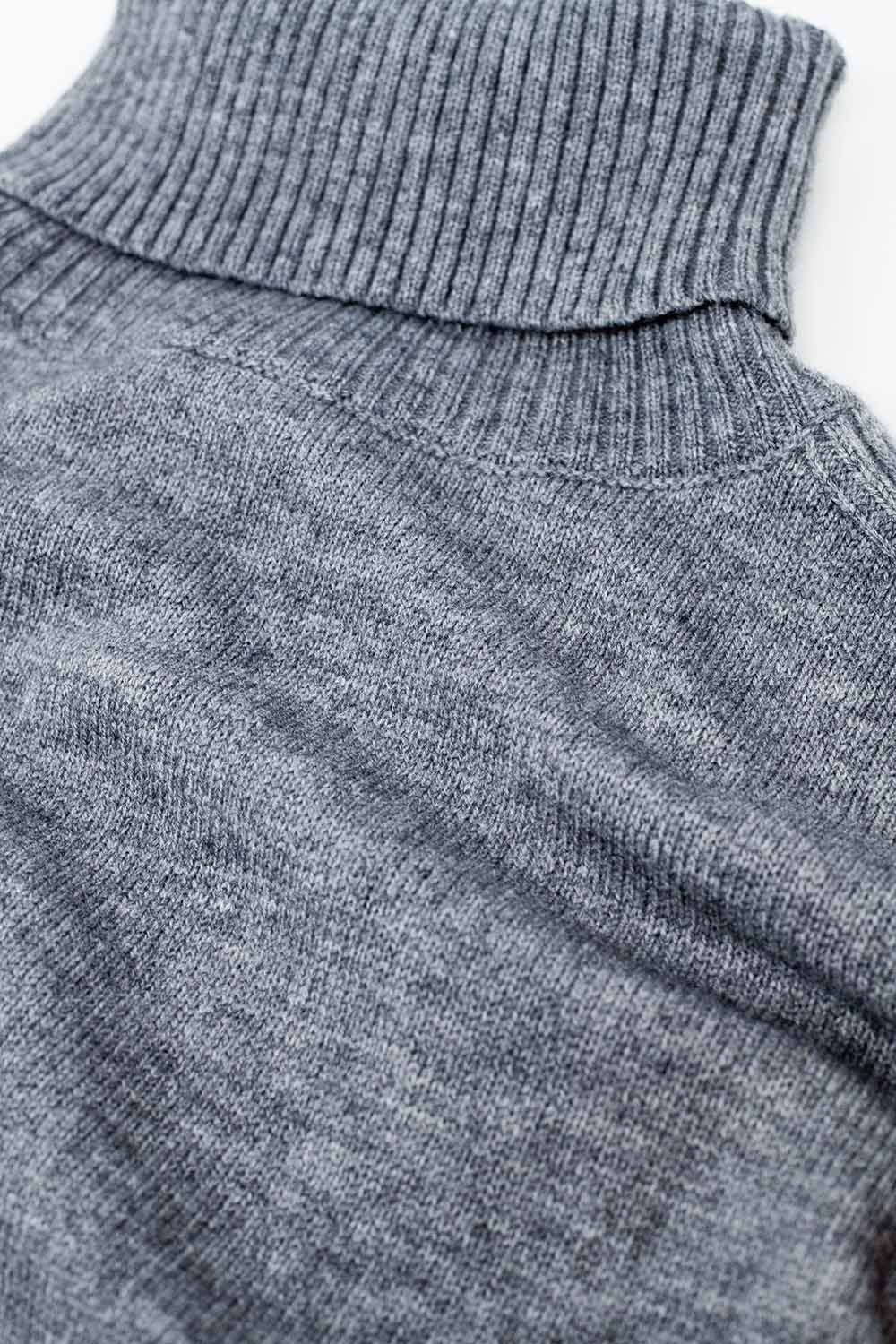 pull large gris avec manches côtelées