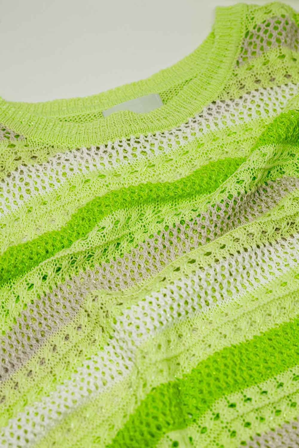 Pull multicolore léger à manches longues avec col bateau