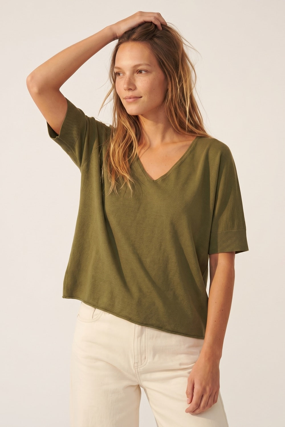 Pull Olive Vert à Col en V Relaxé en Tricot