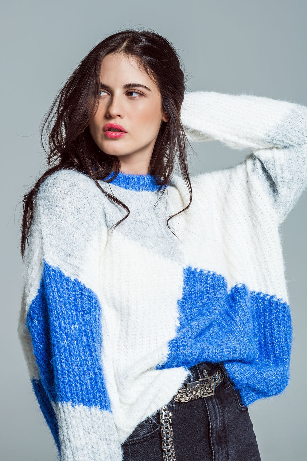 Pull oversize color block en côtes chunky bleues et blanches