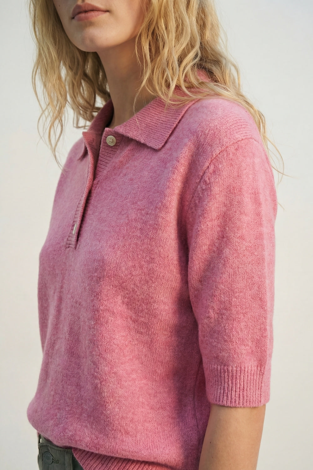 Pull polo en maille douce et duveteuse rose