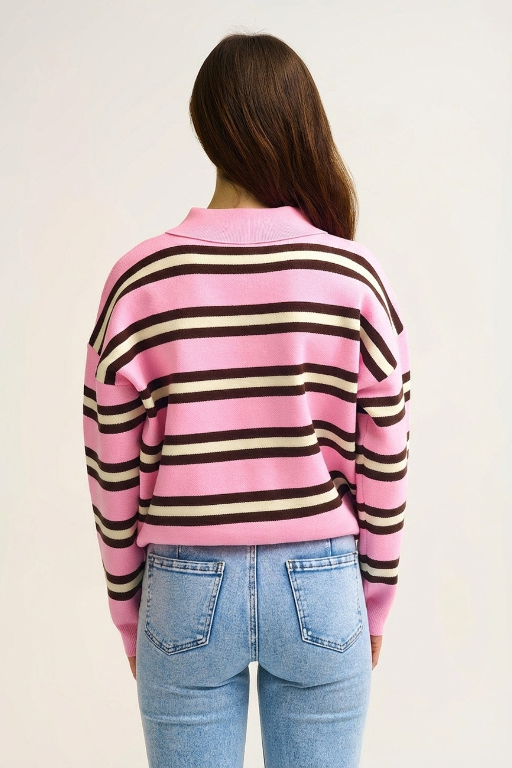 Pull polo en tricot rayé rose à coupe décontractée