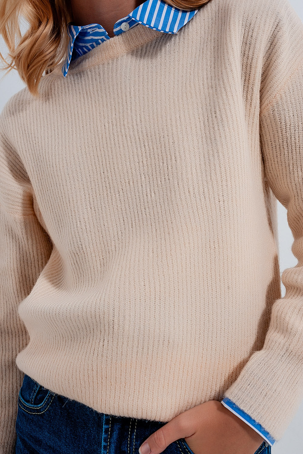 Pull ras de cou en beige