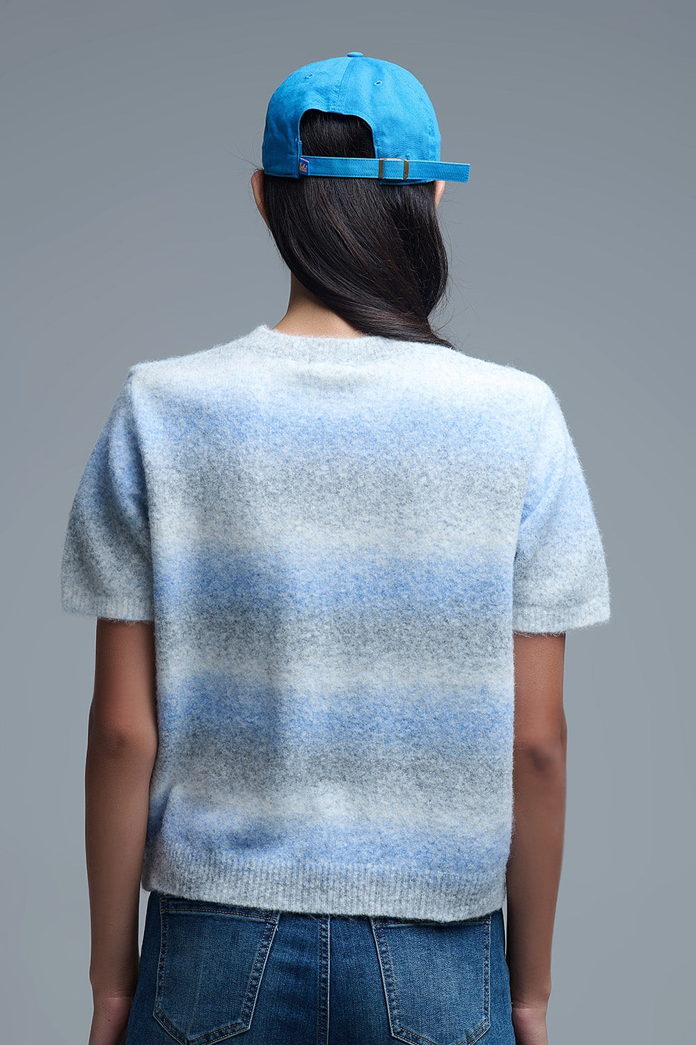 Pull rayé ombré à manches courtes bleu