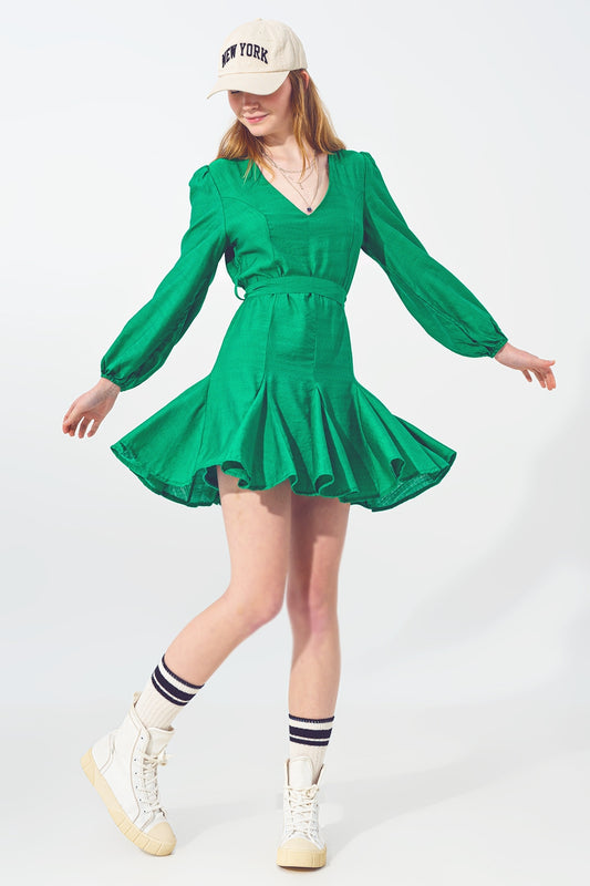 Q2 Robe à volants avec col en V en vert