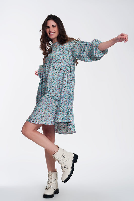 Q2 Robe babydoll courte à manches bouffantes et ourlet à basque - Motif fleuri
